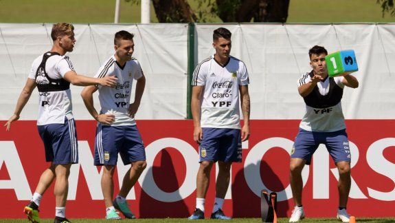 El Huevo será el primero. Si ingresa desde el arranque, será el único jugador provincial que esté entre los titulares en un partido mundialista.&nbsp;