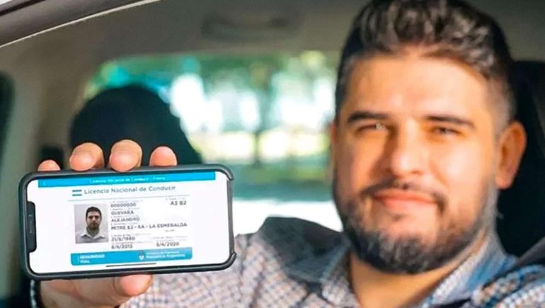 Chau licencia deconducir: esta es la edad límite para manejar desde ahora