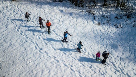 Vacaciones de invierno: los hospedajes más accesibles en la cordillera de Neuquén