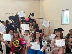 El CEM 147 de Cipolletti tiene abiertas las inscripciones para que los adultos finalicen el secundario. El CEM 147 de Cipolletti tiene abiertas las inscripciones para que los adultos finalicen el secundario.