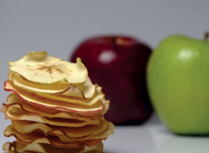 Chips crocantes de manzanas para mercado interno, otro proyecto destacado por la investigación. Chips crocantes de manzanas para mercado interno, otro proyecto destacado por la investigación.