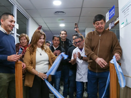 Marcelo Rucci junto a la intendenta Daniela Salzotto. 