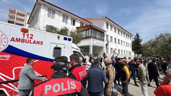 otro tiroteo dejo cuatro muertos en una escuela de turquia y hay 20 heridos otro tiroteo dejo cuatro muertos en una escuela de turquia y hay 20 heridos