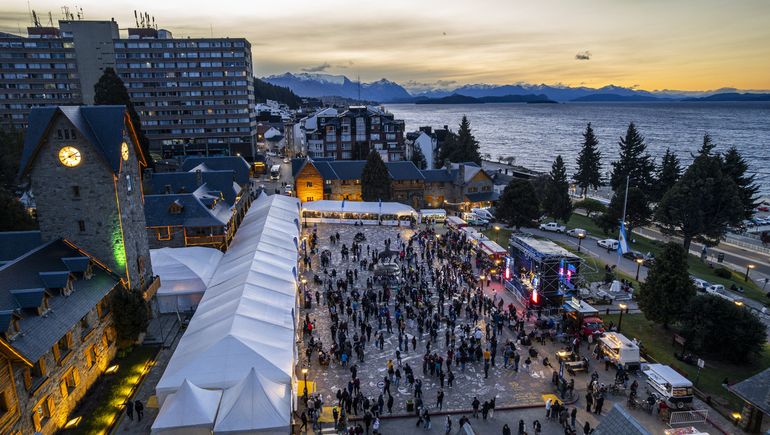 Vista áerea de la parte externa de la feria BALC
