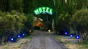 El conocido hotel en la Ruta 7, n Centenario | LM Neuquen El conocido hotel en la Ruta 7, n Centenario