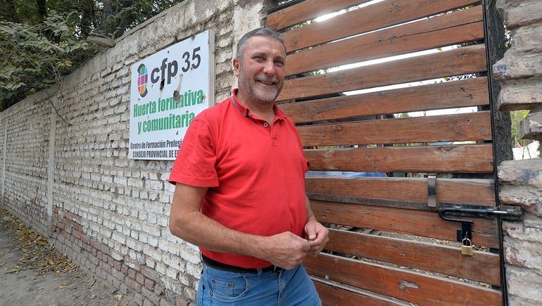 Gerardo Amatta, director del CFP N°35 del barrio Confluencia.