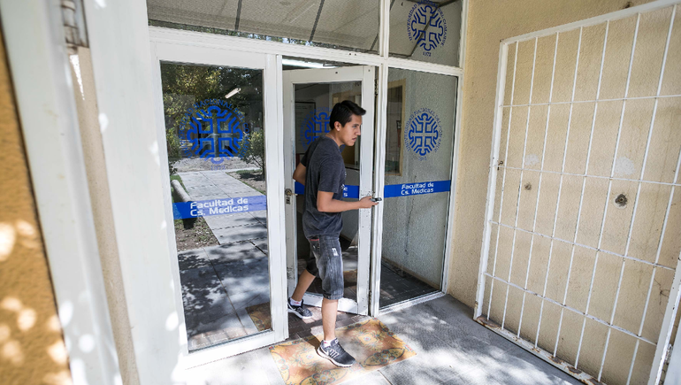 Más de 770 jóvenes se anotaron para estudiar Medicina
