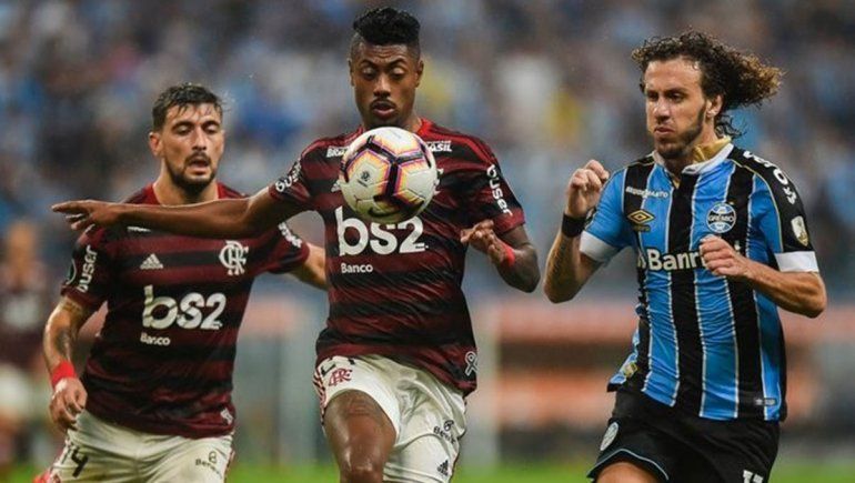 La otra semi también terminó con polémicas por el VAR