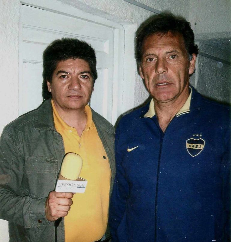 Foto de tocayos. Miguel Russo con Benavídez, uno de los históricos relatores de la región. 