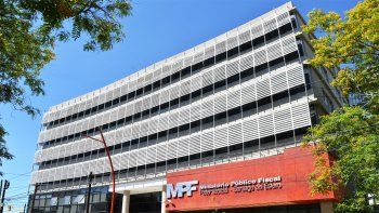 policia abuso de su hijastra y lo publico en su estado de whatsapp policia abuso de su hijastra y lo publico en su estado de whatsapp