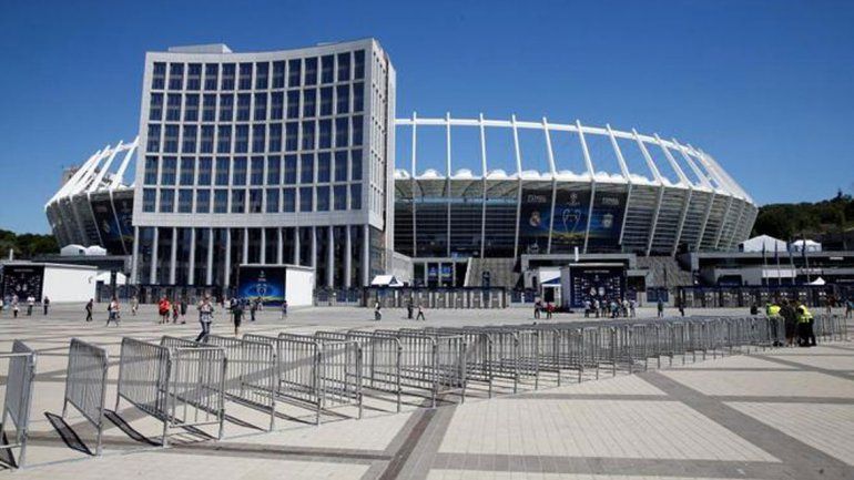 Vista del Olympic Stadium de Kiev en el que se juega la final de la Champions.