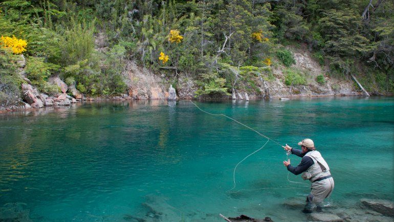 Con valores desde los $400 por día arranca la temporada de pesca