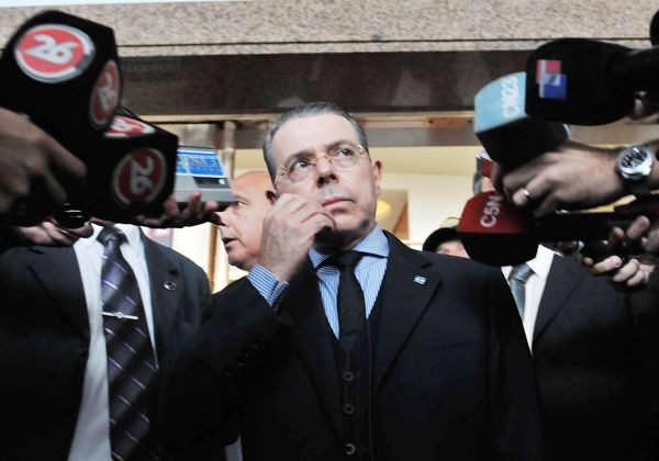 Imputaron al juez Oyarbide por la suspensión de un allanamiento