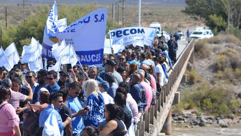 Rincón de los Sauces contra la represa de Mendoza