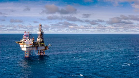 YPF y ENI avanzan en un acuerdo para explorar el potencial offshore en Uruguay.