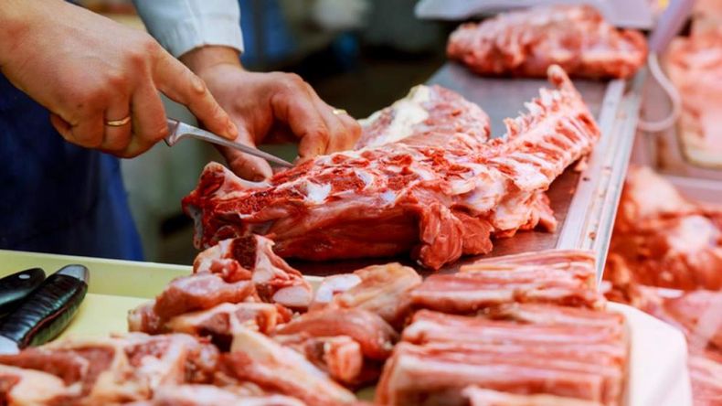 Mientras el asado sube con fuerza en el país, en la Patagonia se mantiene estable y ahora cuesta menos que el promedio nacional. | LM Neuquen Mientras el asado sube con fuerza en el país, en la Patagonia se mantiene estable y ahora cuesta menos que el promedio nacional.