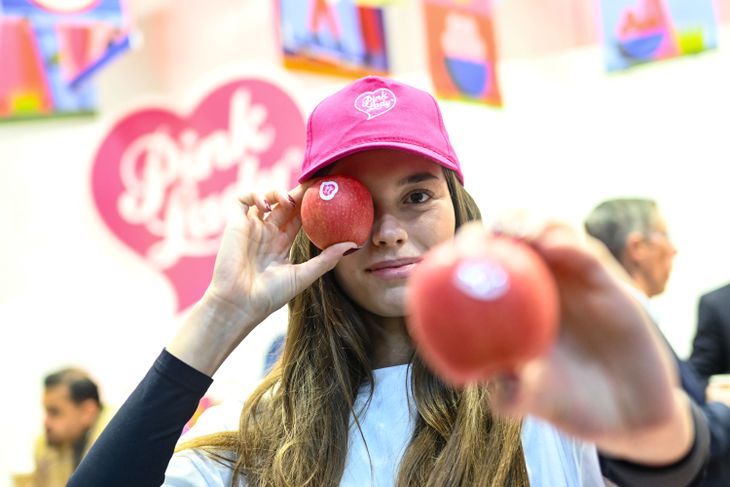 La sobreoferta de Pink Lady en la última campaña dejó pérdidas y obliga a replantear la estrategia comercial para 2026 en Europa.