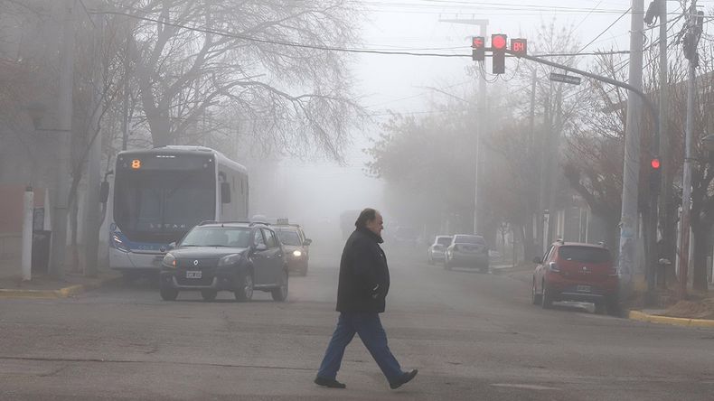 La niebla se hizo presente en la mañana de este sábado en Neuquén. | LM Neuquen La niebla se hizo presente en la mañana de este sábado en Neuquén.
