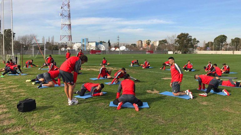 Holan prepara uno de los partidos más importantes del semestre.