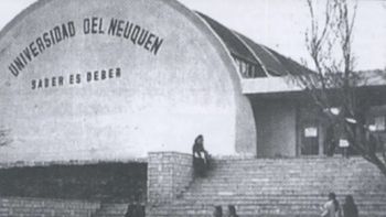 universidad del neuquen (1).jpg