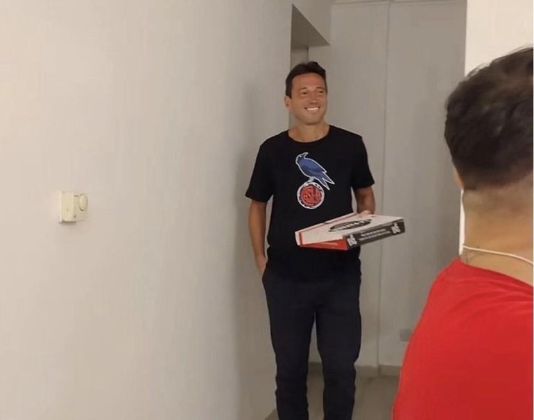 Marcelo Moretti llevó picada y jugó al FIFA.