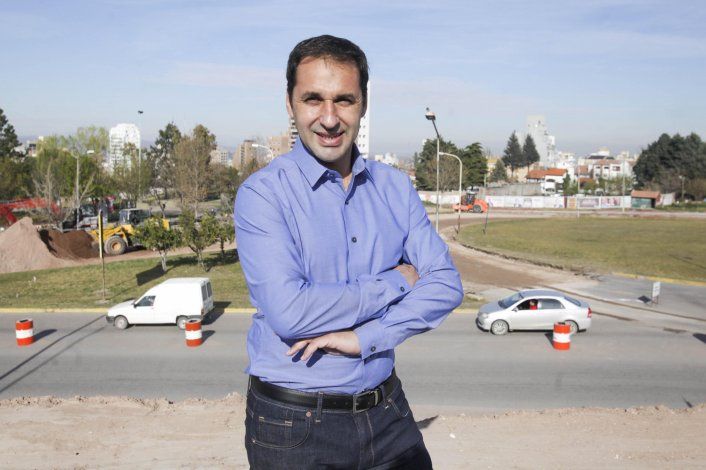 Claudio Domínguez, busca llevar al Concejo el desarrollo de la ciudad