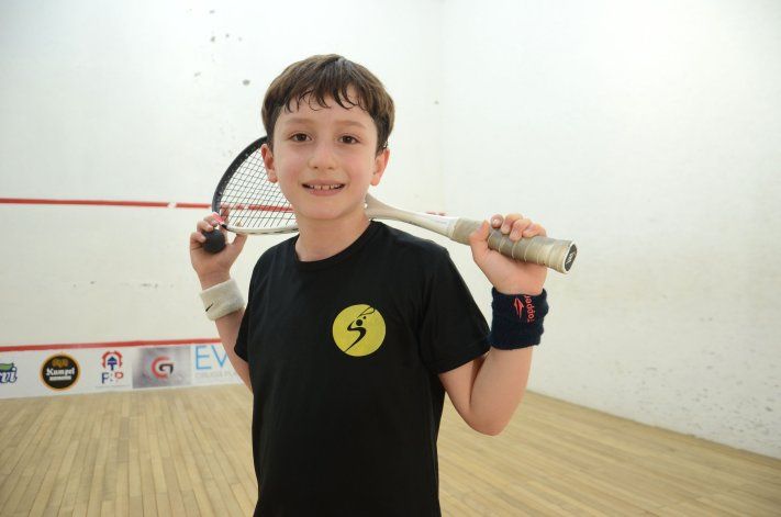 Faustino Herrera, la promesa neuquina del squash que sueña en grande