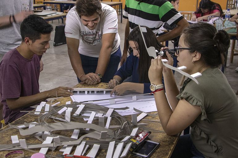 El decano de la Facultad destacó que este reconocimiento demuestra que la educación pública y gratuita que ofrece la UNT se equipara a los más altos estándares a nivel mundial. El decano de la Facultad destacó que este reconocimiento demuestra que la educación pública y gratuita que ofrece la UNT se equipara a los más altos estándares a nivel mundial.