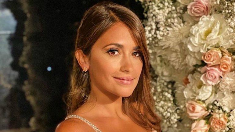 ¿Antonela Roccuzzo se hizo un retoque en la cara?