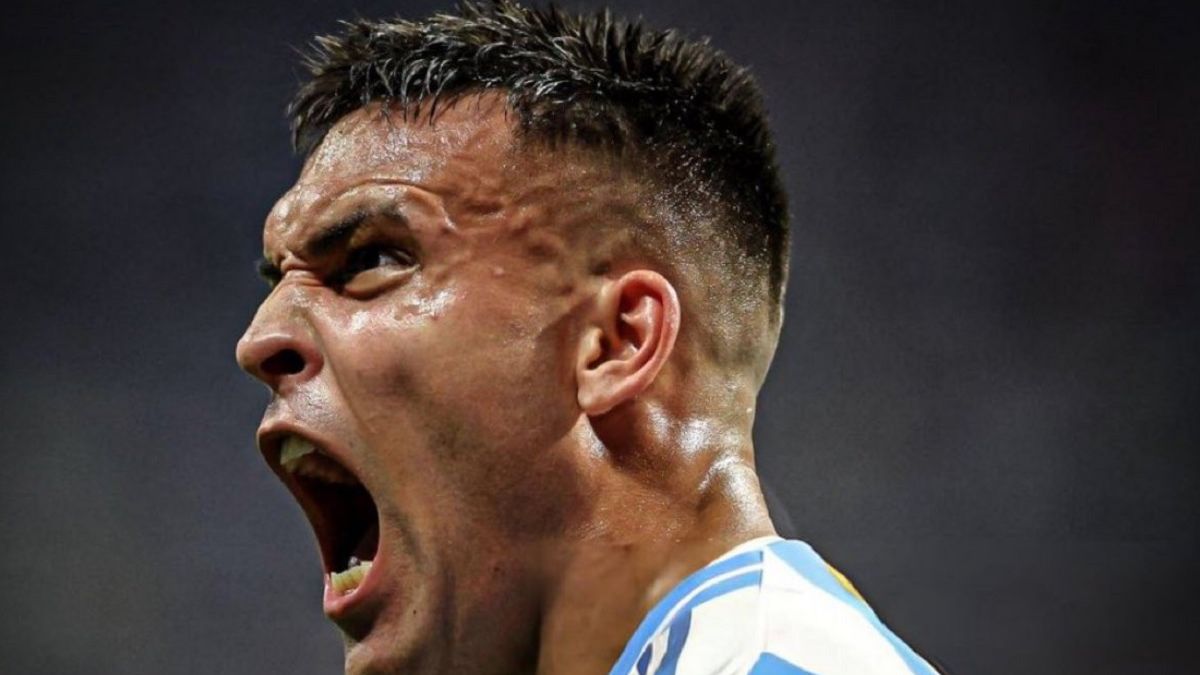 Argentina y un triunfazo sobre Chile con el gol agónico de Lautaro Martínez thumbnail