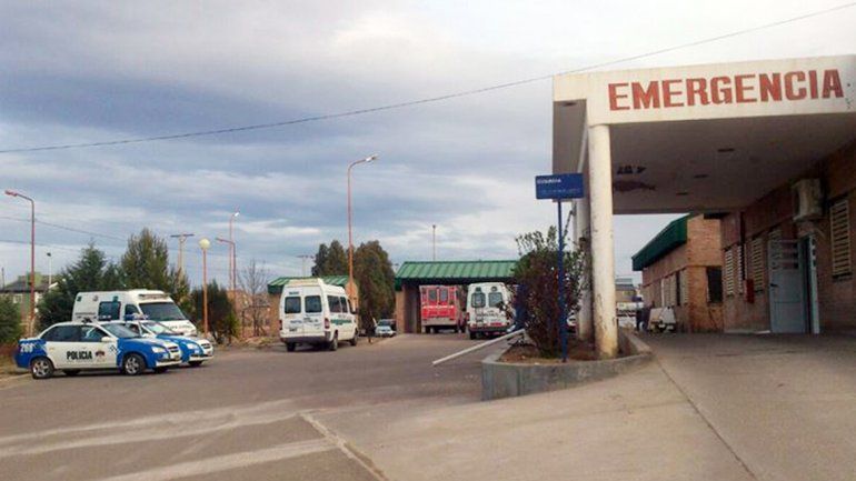 La Policía fue alertada cuando la joven llegó herida al hospital.