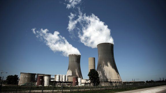 Francia podría apagar hasta 17 reactores nucleares