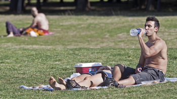 alerta por la ola de calor en toda la argentina alerta por la ola de calor en toda la argentina