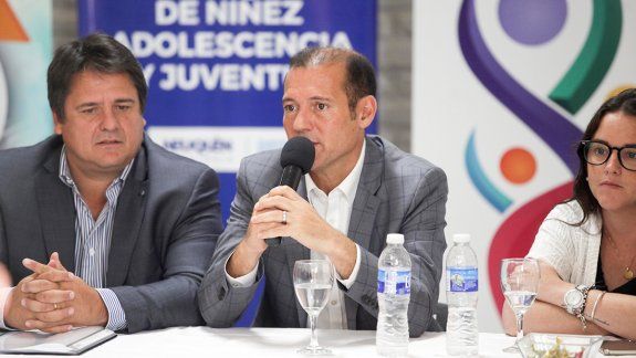 Gutiérrez: Debemos profundizar las políticas de género