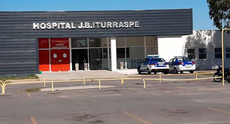 El nene que fue víctima del crimen narco en Santa Fe, ingresó muerto al hospital Iturraspe de San Francisco. El nene que fue víctima del crimen narco en Santa Fe, ingresó muerto al hospital Iturraspe de San Francisco.