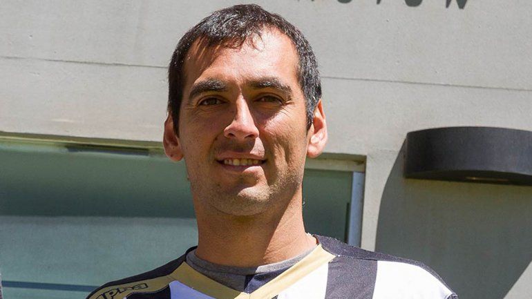 El delantero reemplazará al Monito Opazo