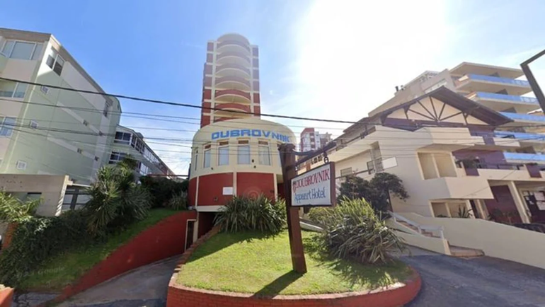 El edificio derrumbado de Villa Gesell era un hotel fundado por croatas.