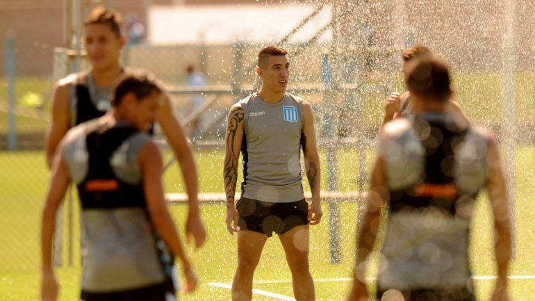 El jugador tuvo su primera práctica con sus nuevos compañeros.