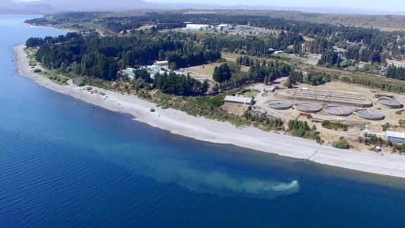 Río Negro deberá remediar la contaminación del Nahuel Huapi