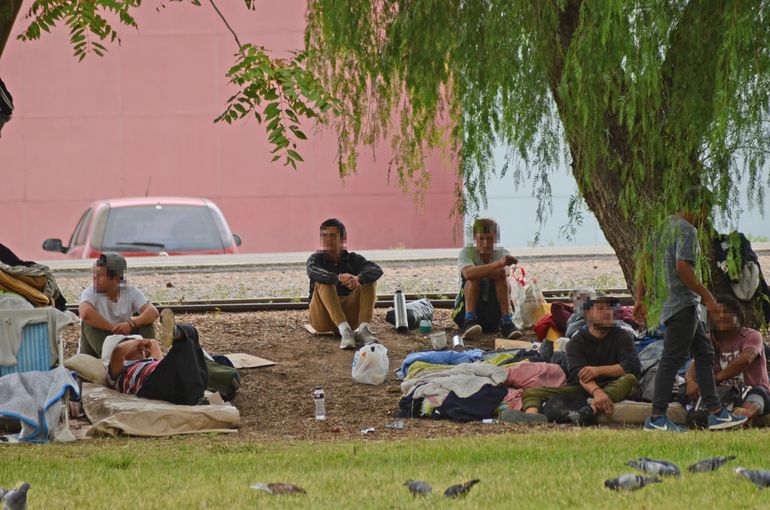 Cada vez son más las personas en situación de calle en Neuquén. Cada vez son más las personas en situación de calle en Neuquén.