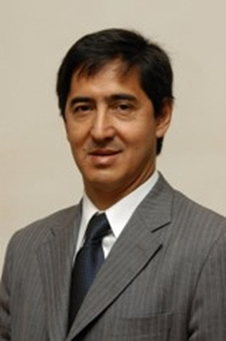 Julio Shiratori, secretario de la SPE para la Sección Argentina. Julio Shiratori, secretario de la SPE para la Sección Argentina.
