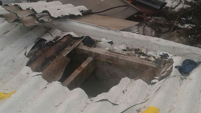 Golpe boquetero en una agencia de quiniela céntrica