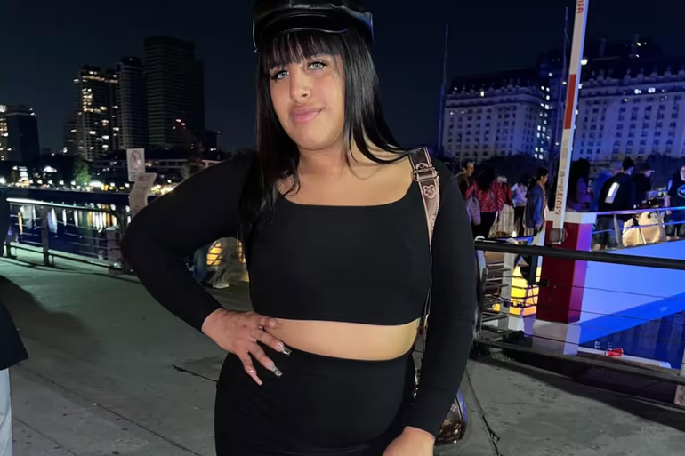 Difunden el video de la agresión a La Coqueta en los corsos de Lomas de Zamora