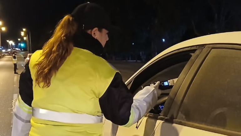 Borrachos al volante en Centenario: 11 positivos y un caso rompió el récord de la noche