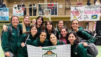 el esfuerzo de las neuquinas que viajaron a jugar en el torneo de maxi basquet femenino paralelo a la cab