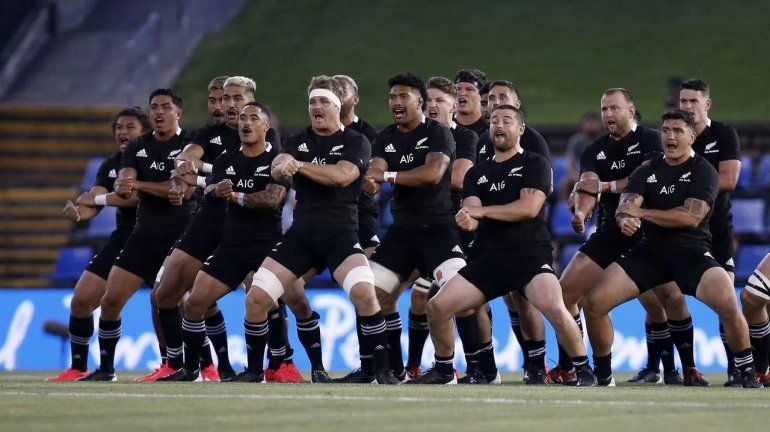 Insólito: quieren comprar los derechos del haka de los All Blacks