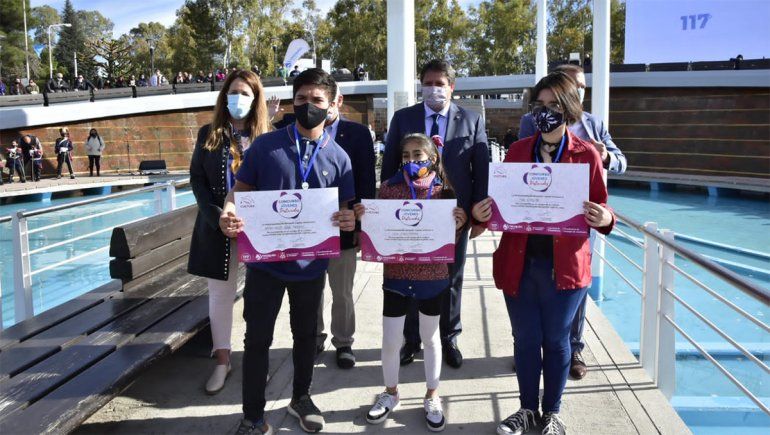 La Muni homenajeó a jóvenes y vecinos destacados