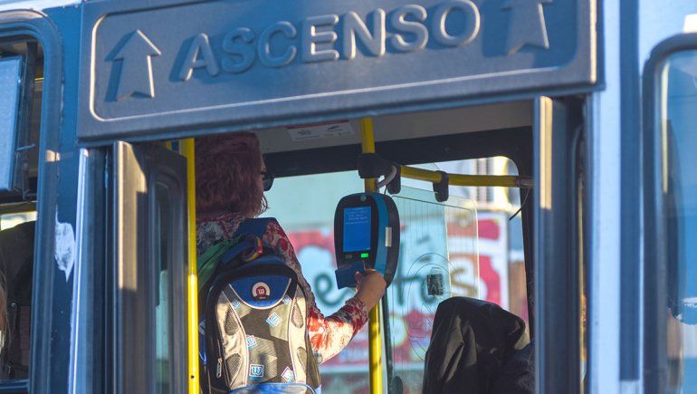 La tarifa del colectivo está atrasada en torno al 40%