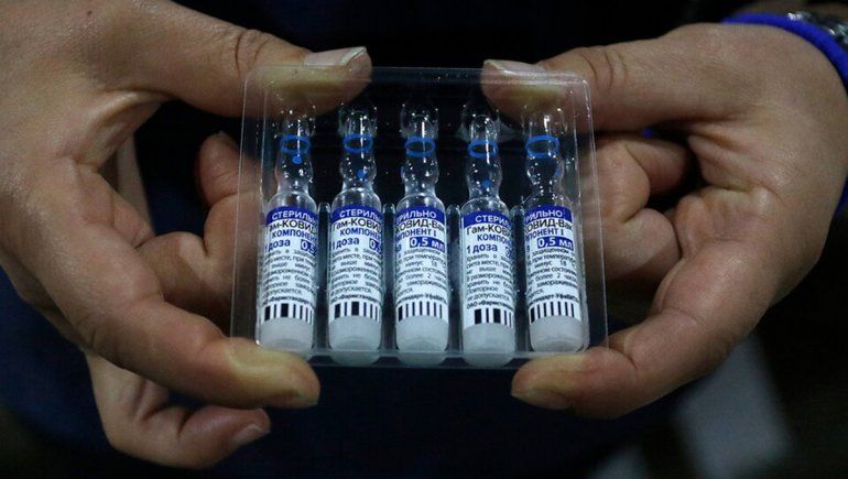 Sputnik V: Rusia asegura que la segunda dosis puede esperar hasta seis meses