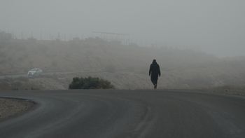 Hay alerta por niebla en el Alto Valle de Neuquén y Río Negro. Hay alerta por niebla en el Alto Valle de Neuquén y Río Negro.